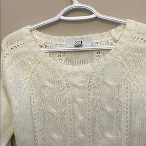 XXI White/Cream Knitted Sweater